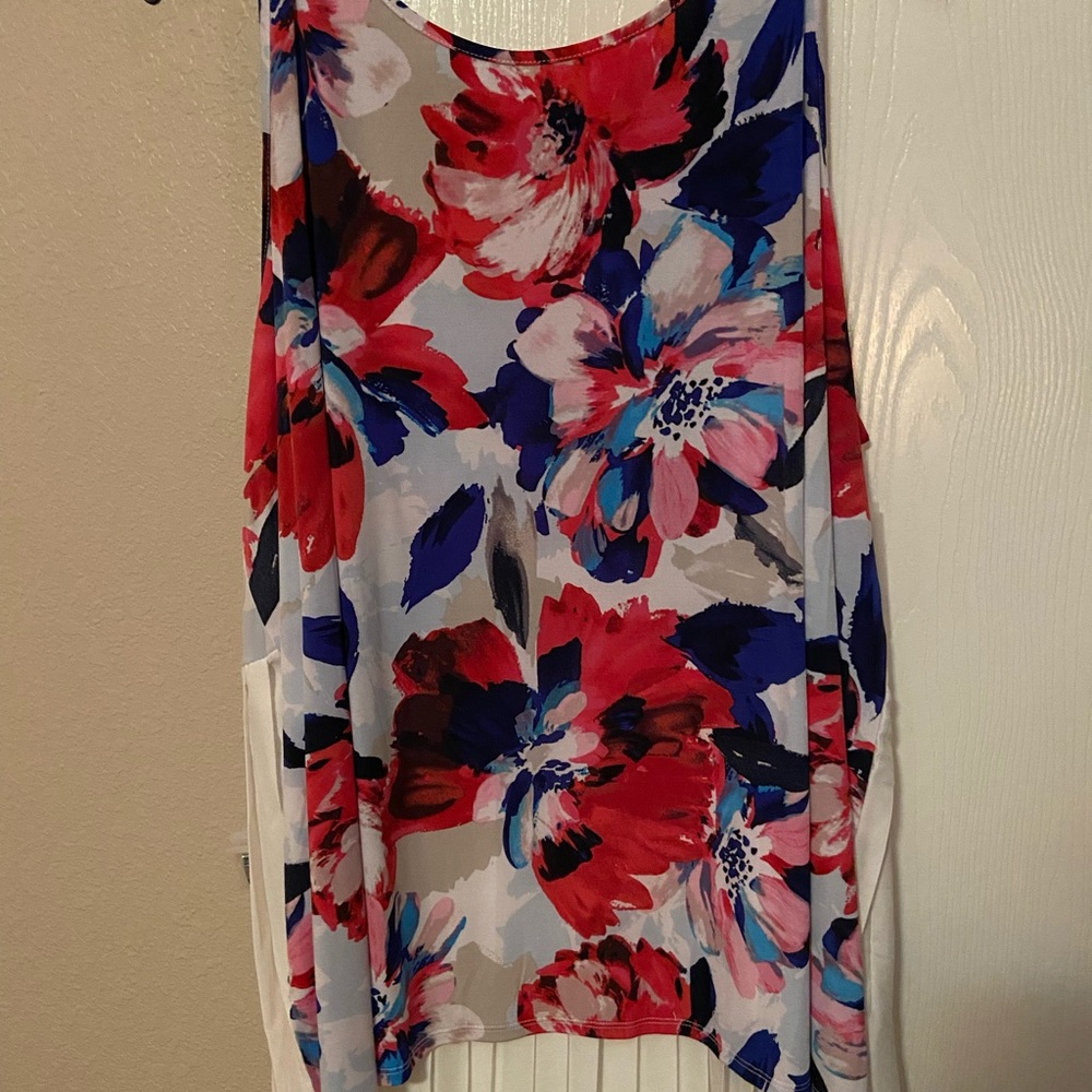NWT Multicolored low/hi dress top